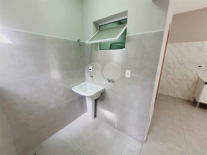 Foto REO1183990