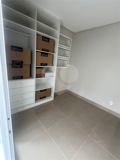 Foto REO1184001
