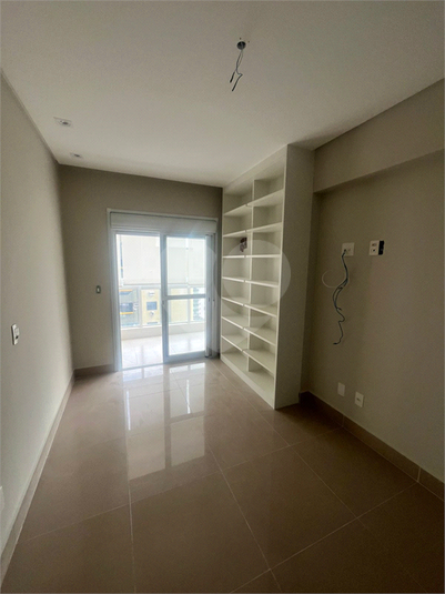 Foto REO1184001