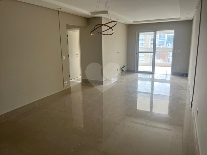 Foto REO1184001