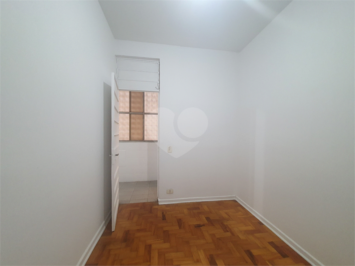 Foto REO1184047