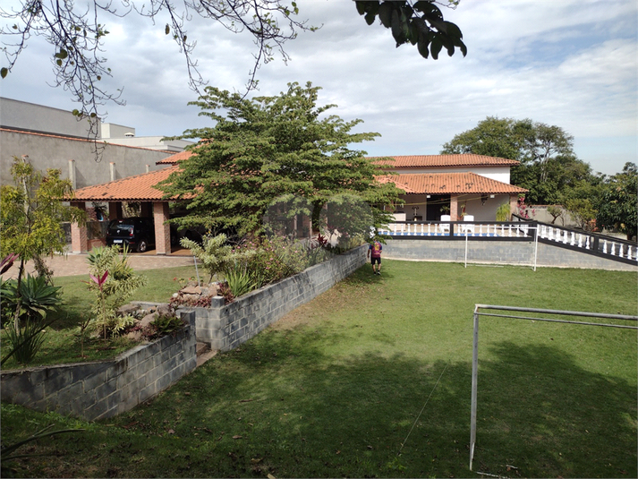 Foto REO1184161