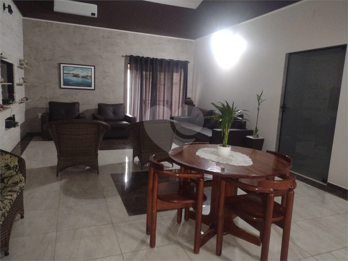 Foto REO1184161