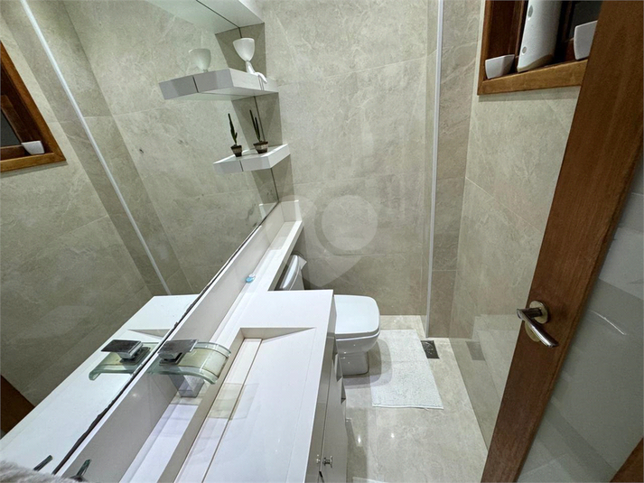 Foto REO1184300