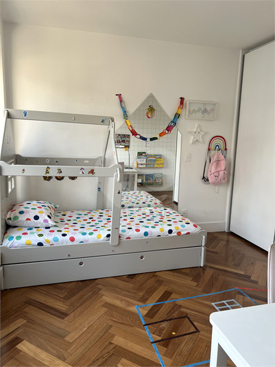 Foto REO118433