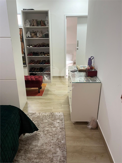 Foto REO1184420