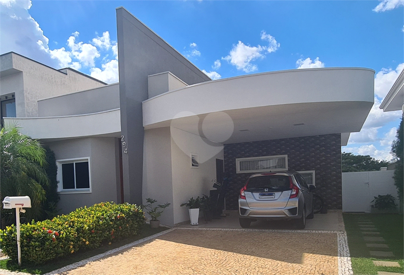 Foto REO1184440