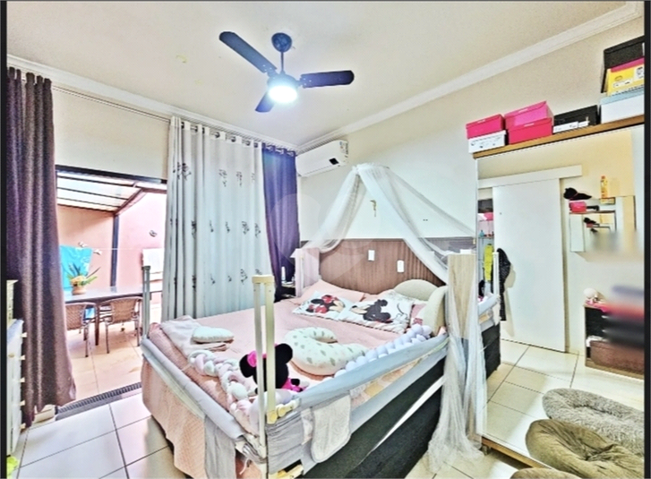 Foto REO1184451