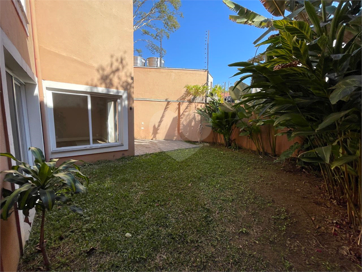 Foto REO118993
