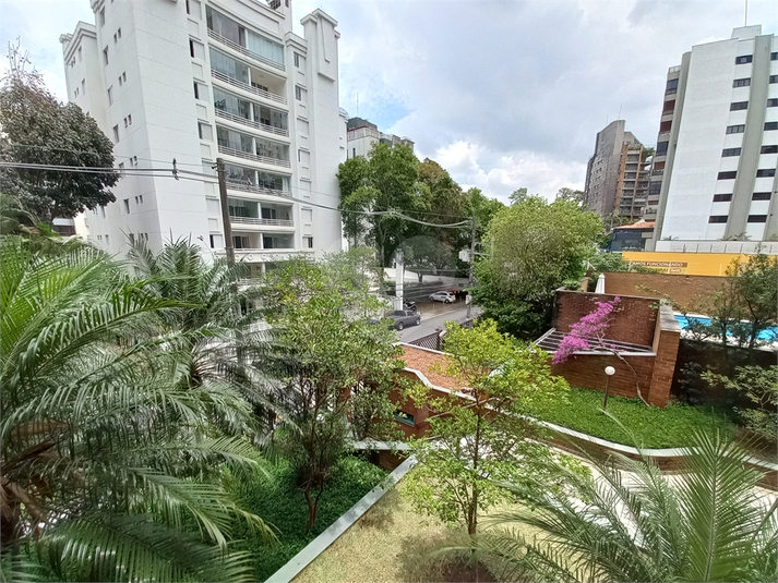 Venda Apartamento São Paulo Real Parque REO119599 17