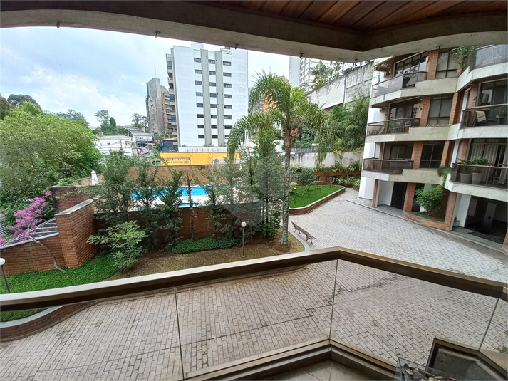 Venda Apartamento São Paulo Real Parque REO119599 39