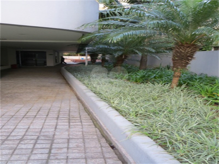 Foto REO120055