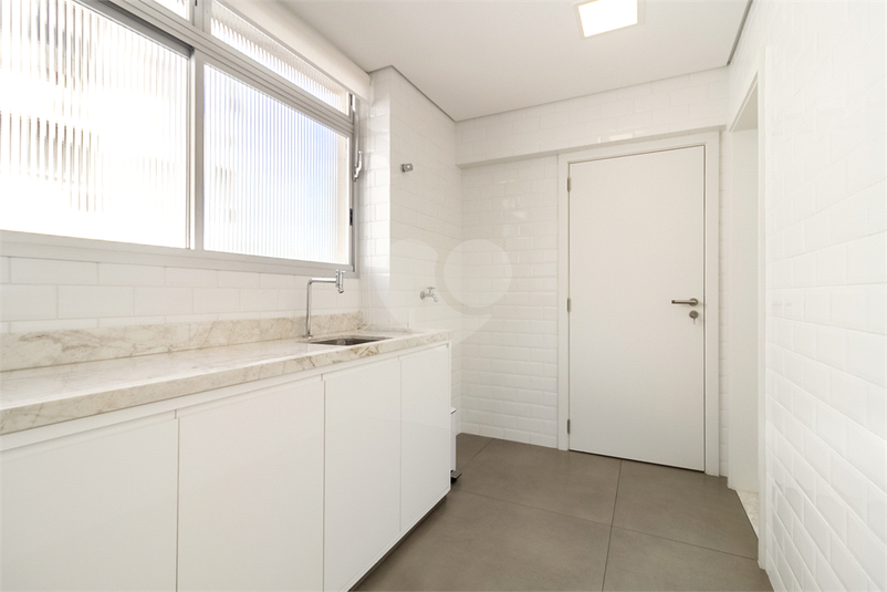 Venda Apartamento São Paulo Consolação REO120495 27