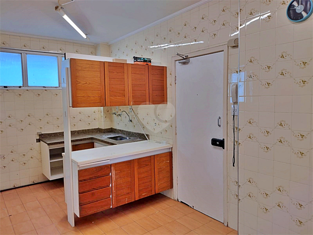 Venda Apartamento São Paulo Cerqueira César REO121724 21