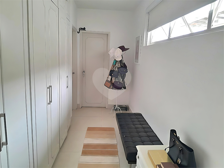Foto REO122032