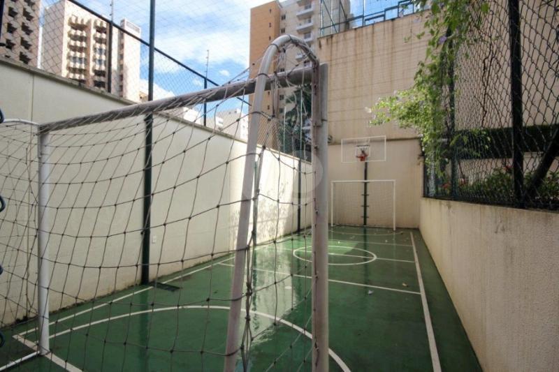 quadra poliesportiva