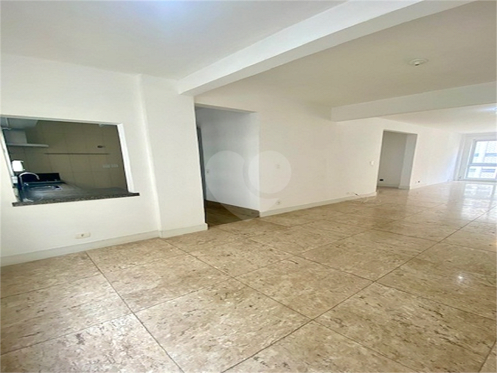 Foto REO12235