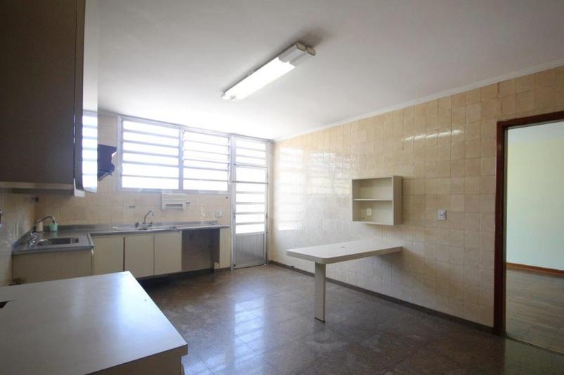 Venda Casa São Paulo Pacaembu REO122702 10