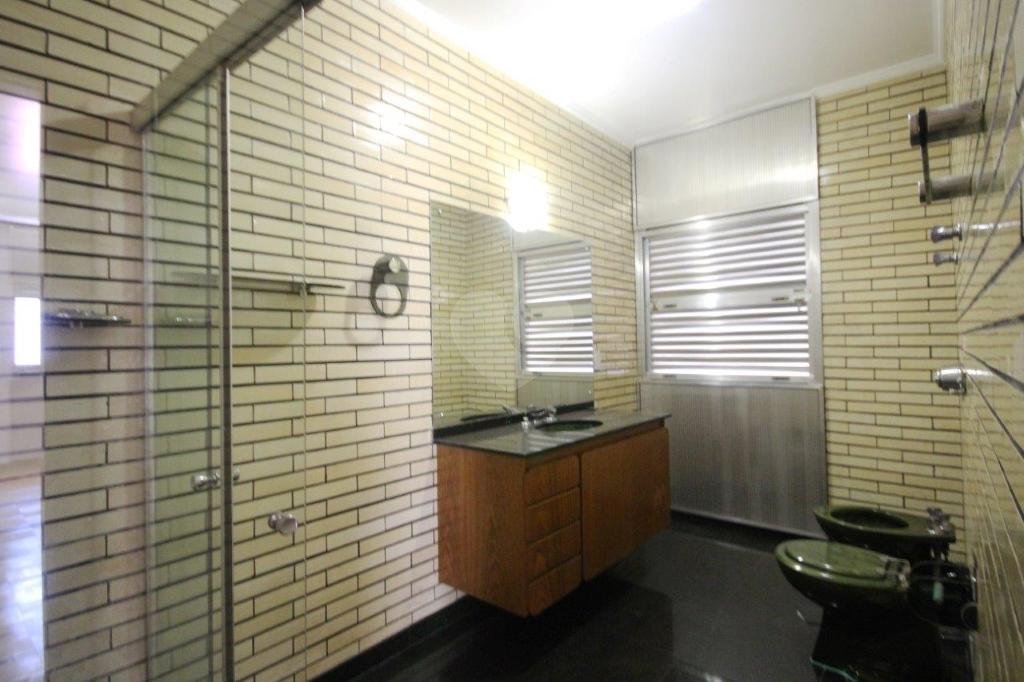 Venda Casa São Paulo Pacaembu REO122702 20