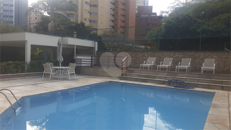 Foto REO122723