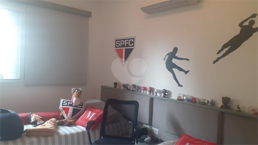 Foto REO122723