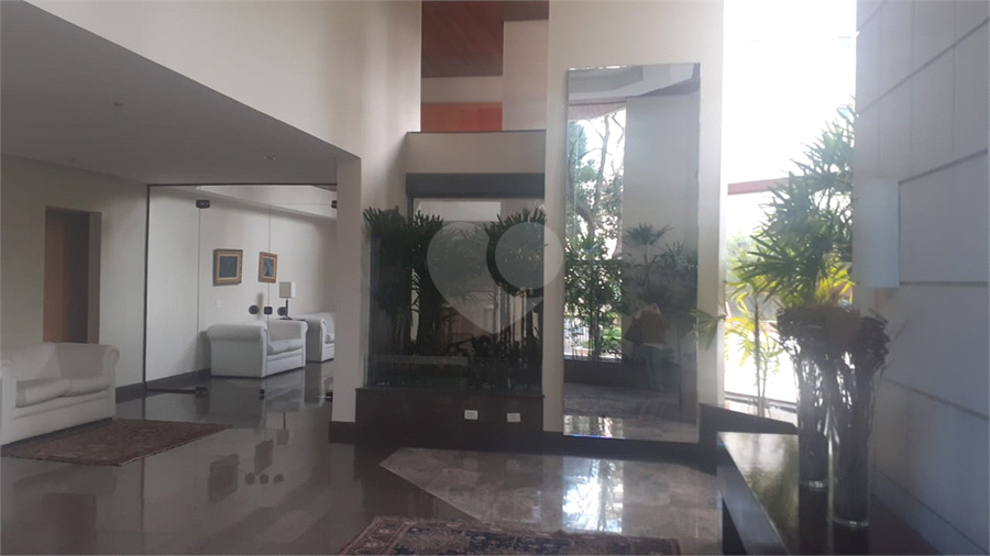 Foto REO122723