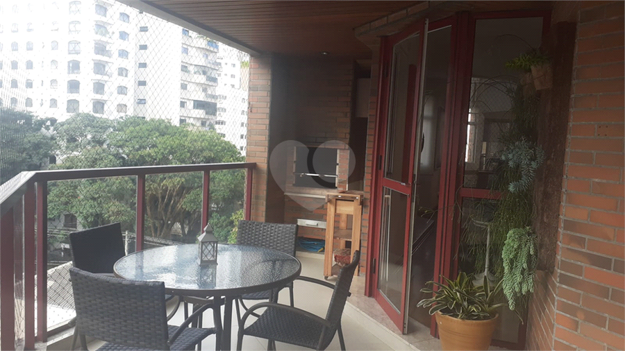 Foto REO122723