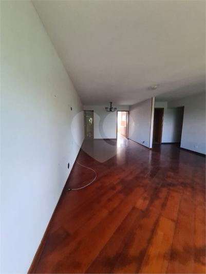 Foto REO12327