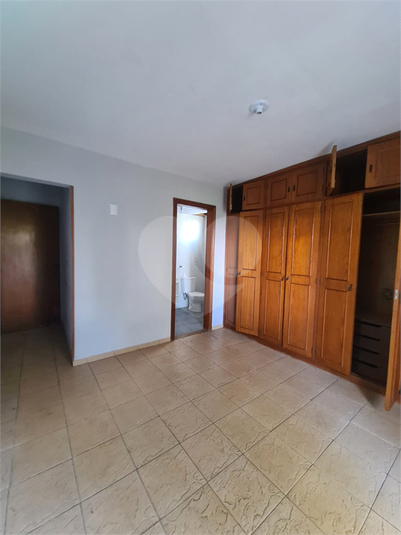 Foto REO12327
