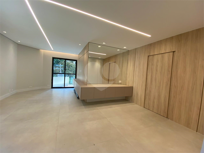 Venda Apartamento São Paulo Moema REO123653 72