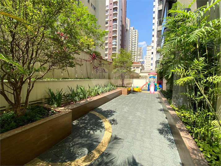 Venda Apartamento São Paulo Moema REO123653 30