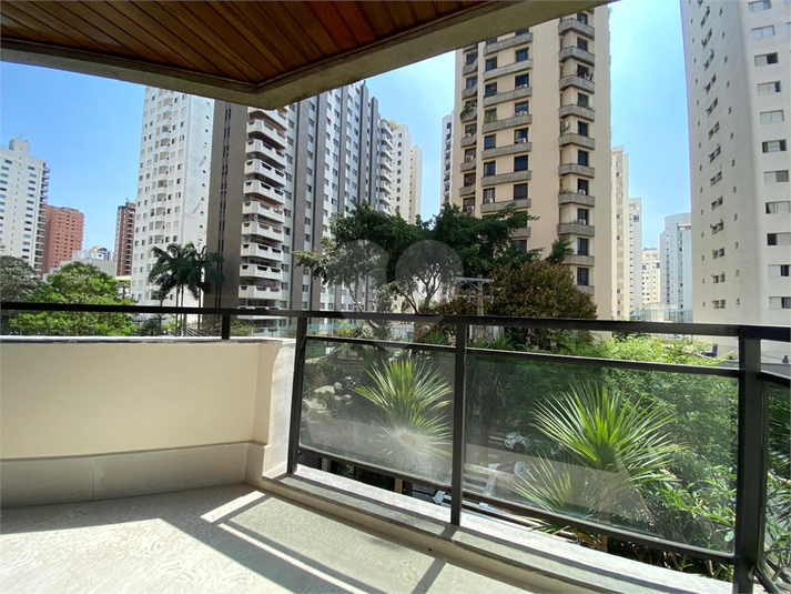 Venda Apartamento São Paulo Moema REO123653 3