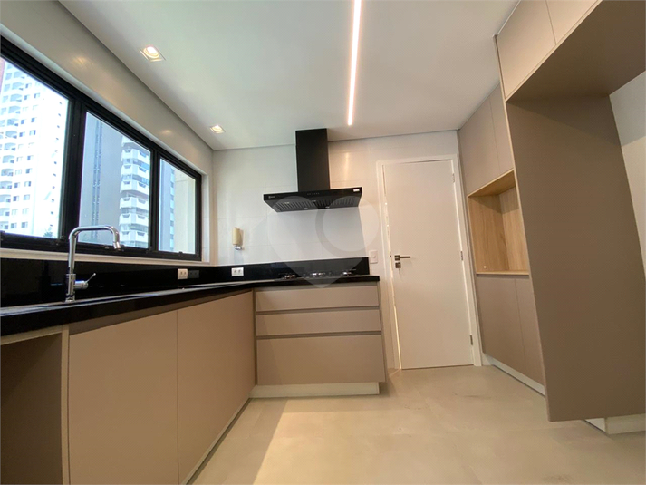 Venda Apartamento São Paulo Moema REO123653 36