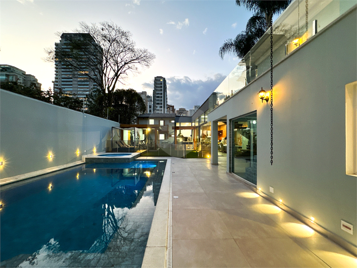 Foto REO12378