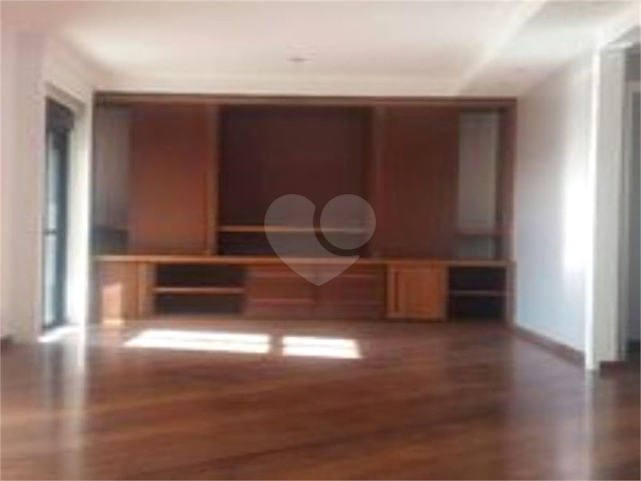 Foto REO125995