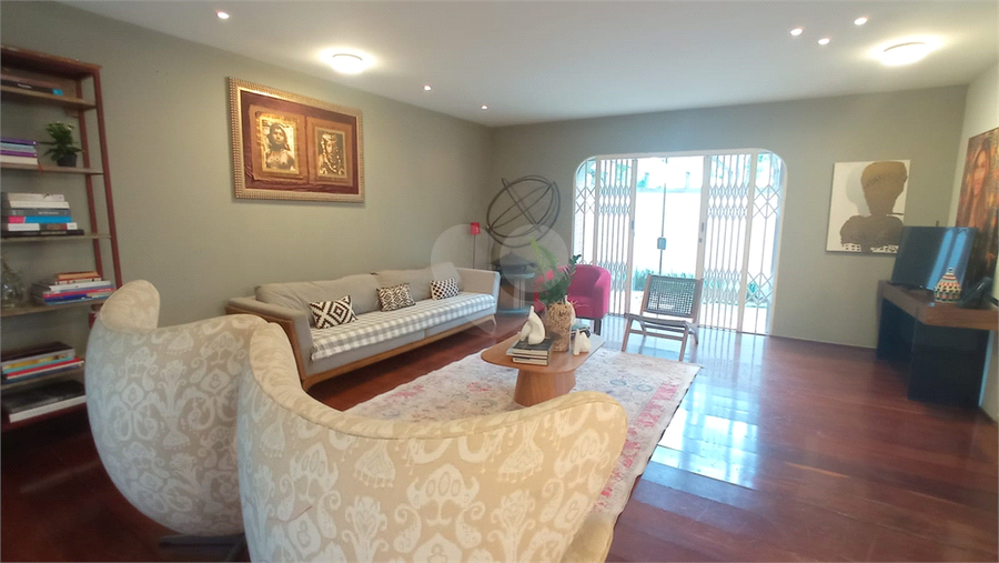 Foto REO12625