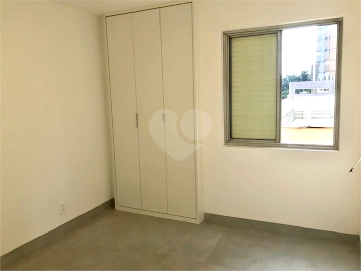 Foto REO126700