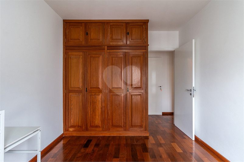Foto REO129750