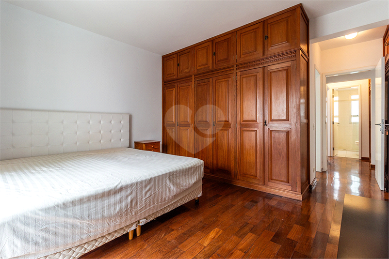 Foto REO129750