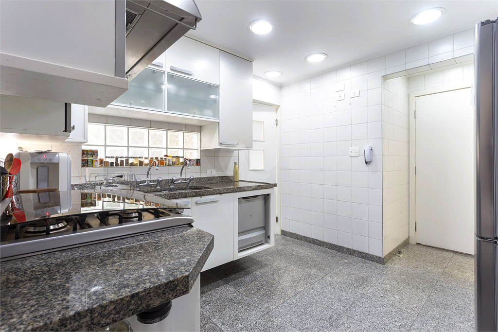 Venda Apartamento São Paulo Vila Nova Conceição REO129935 31