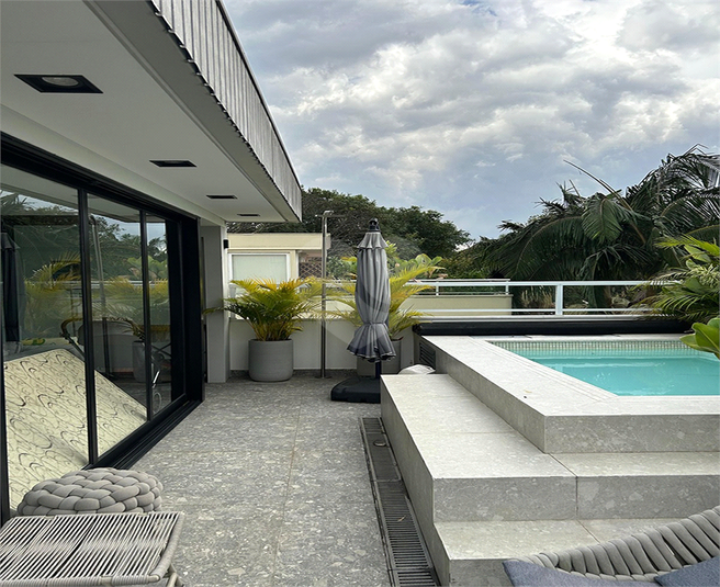 Foto REO130645