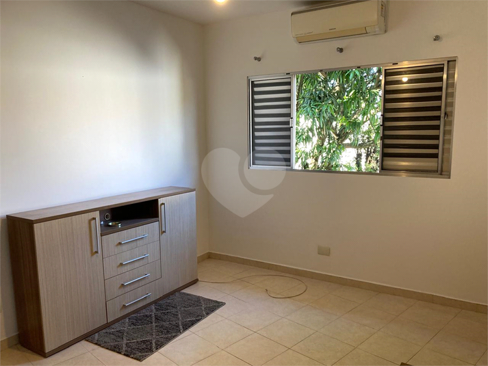 Foto REO131755