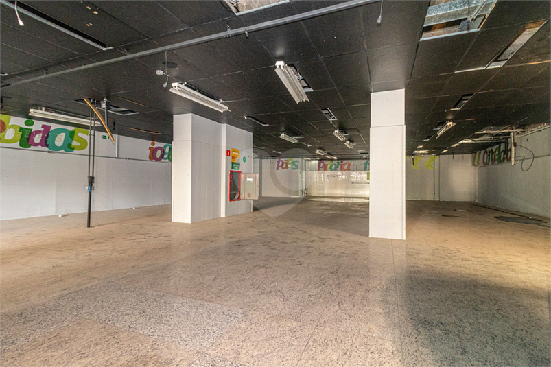 Foto REO131936