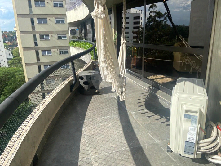 Venda Apartamento São Paulo Real Parque REO132443 1