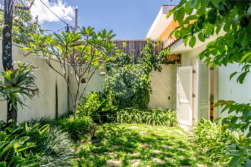 Venda Casa térrea São Paulo Vila Madalena REO133090 32