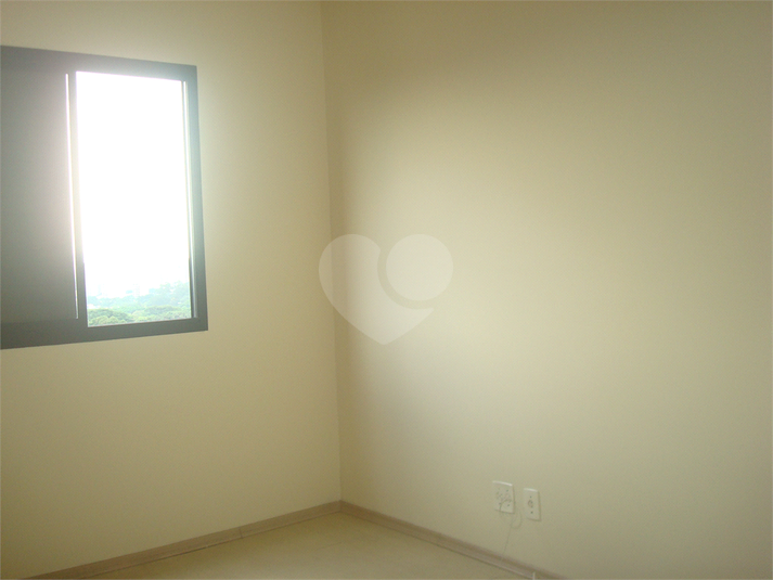 Foto REO133651