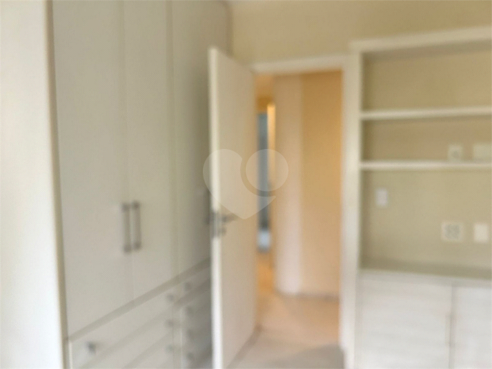 Foto REO133867