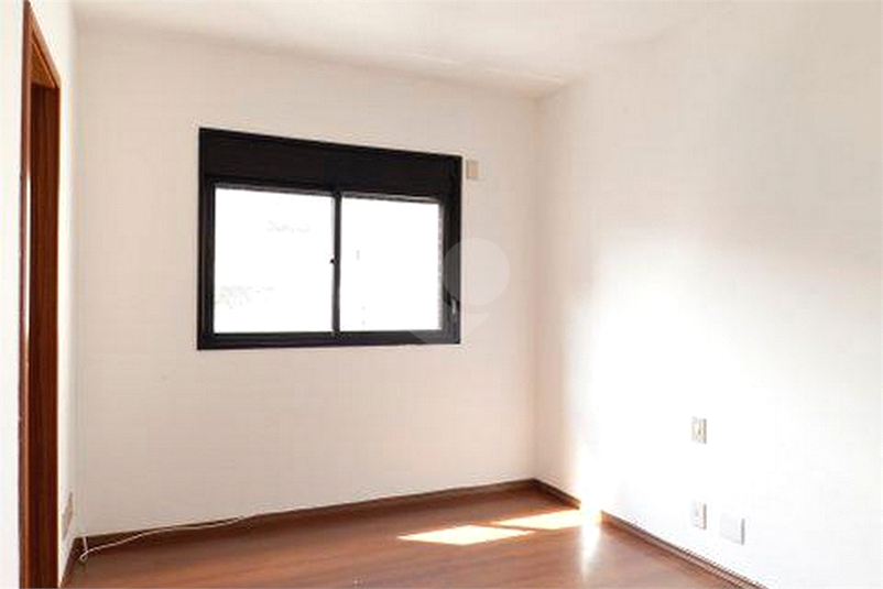 Foto REO133867