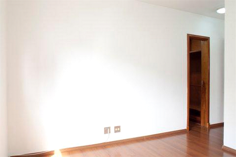 Foto REO133867