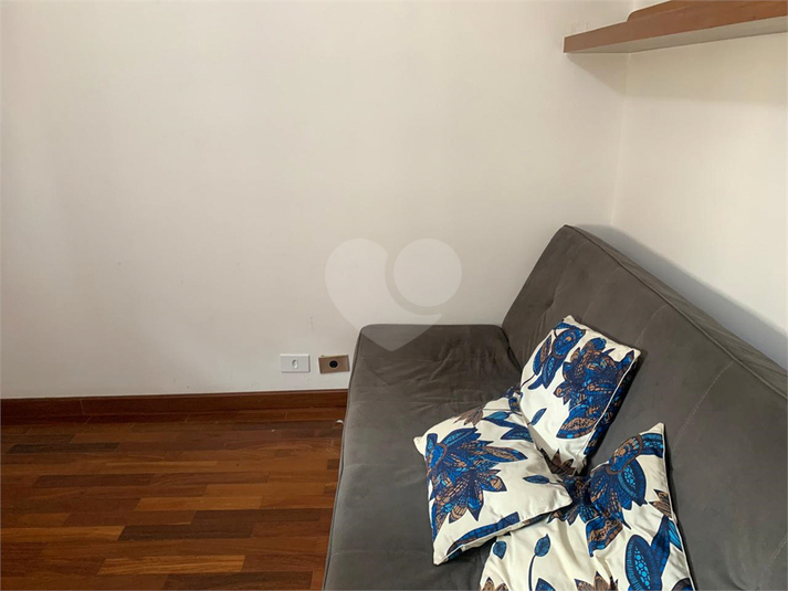Foto REO134144
